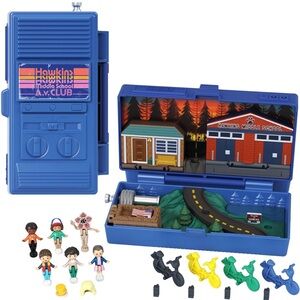 Polly Pocket Collector Stranger Things Compact, Special Edition Dolls & Playset